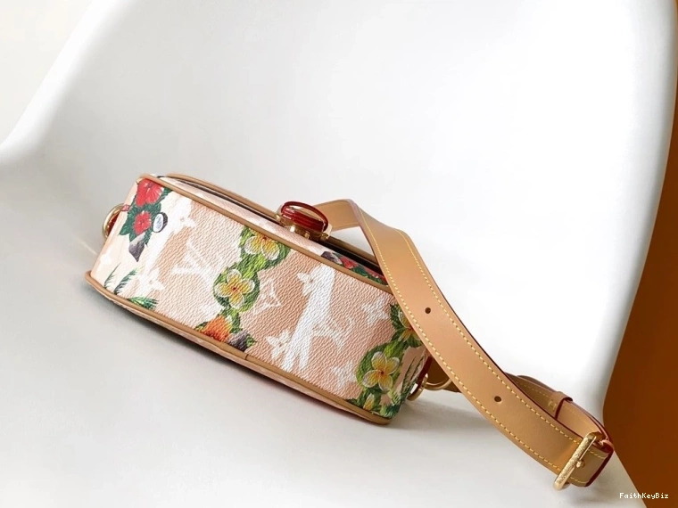 LX 11127 Bags BestValue Satchel 0619